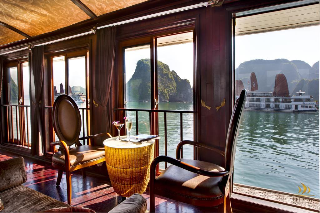Pelican Classic Cruise Ha Long Buitenkant foto