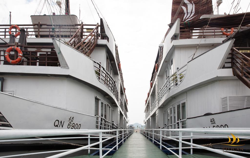 Pelican Classic Cruise Ha Long Buitenkant foto