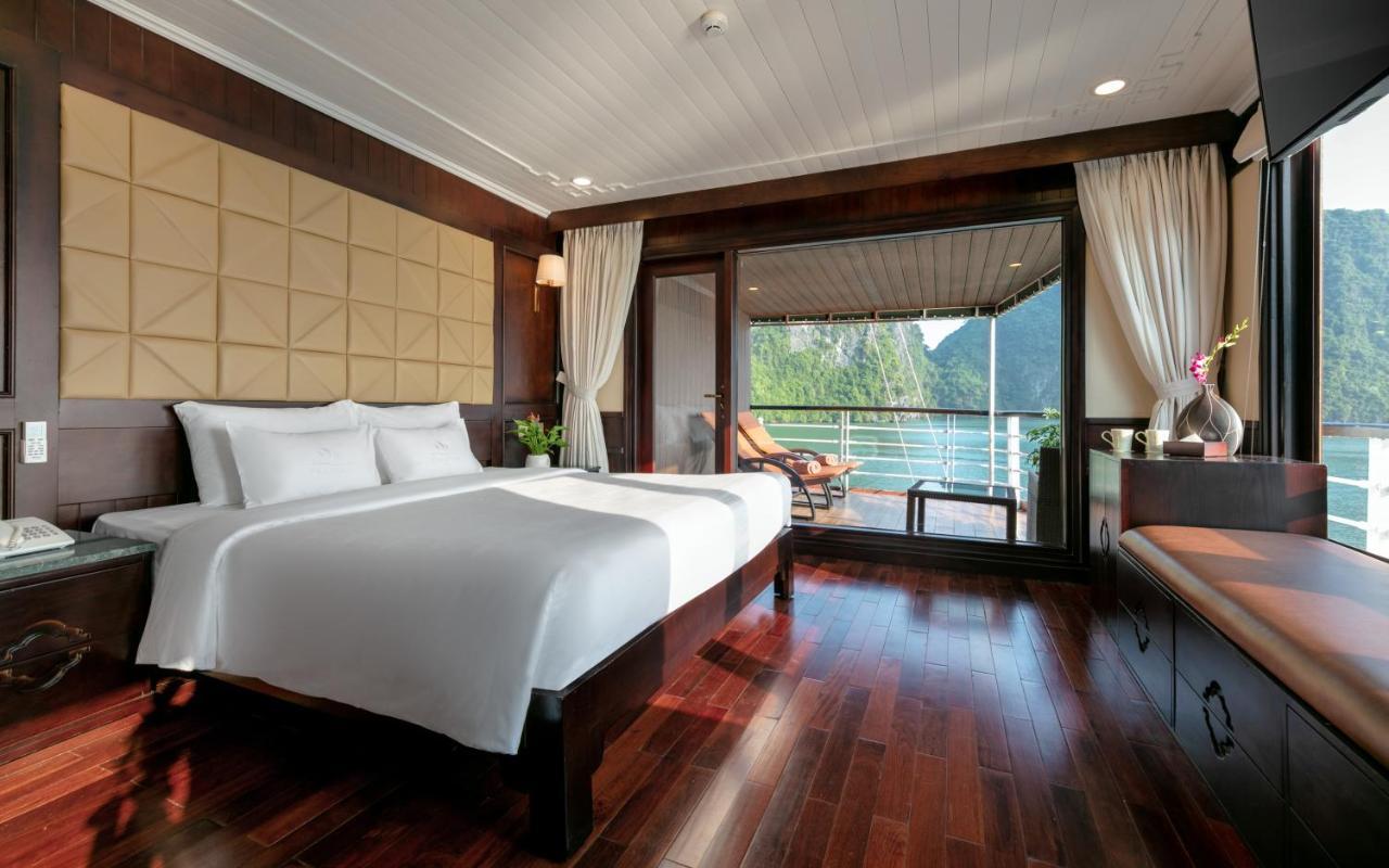 Pelican Classic Cruise Ha Long Buitenkant foto